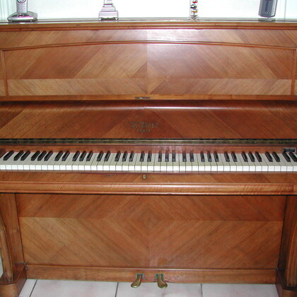 Vends piano d'étude