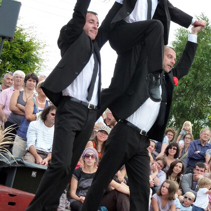 cabaret dada (festival les échappées belles 2012)