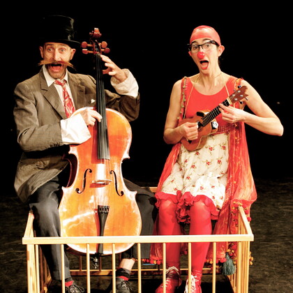 Spectacle de clowns "Noces de papillons" (les Nouveaux Nez/le Samovar)