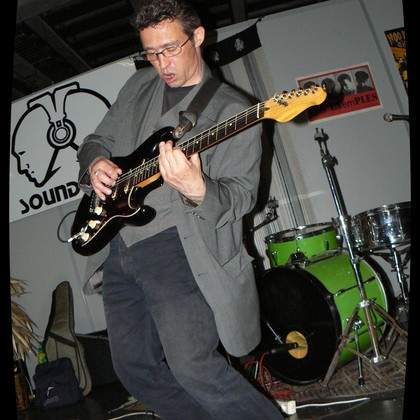 Cours de guitare à base de blues.