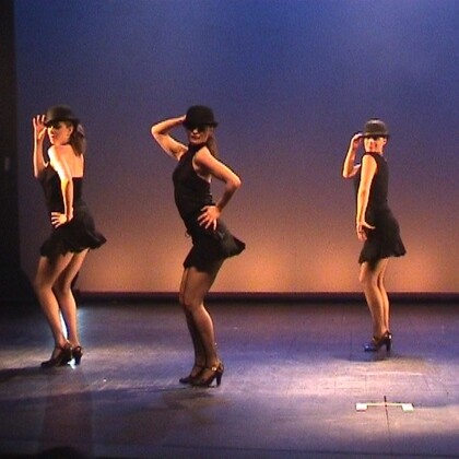 Hello broadway, ecole de danse, claquettes et comédie musicale américaine