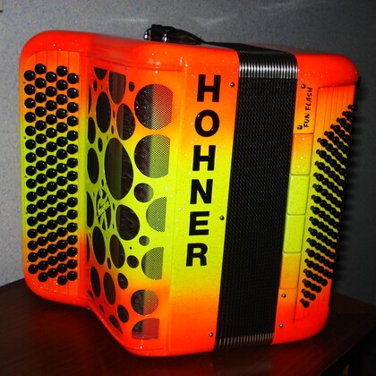 Vends accordéon hohner fun flash
