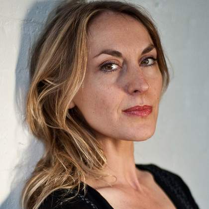 Gaelle Savary- interpréte-voix off-doublage