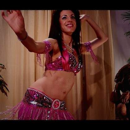 Stage d'été en danse orientale avec Hassna