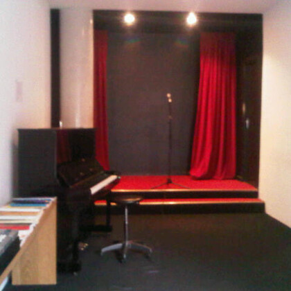 Trés bel Atelier de musique à louer Paris 15ème la motte piquet