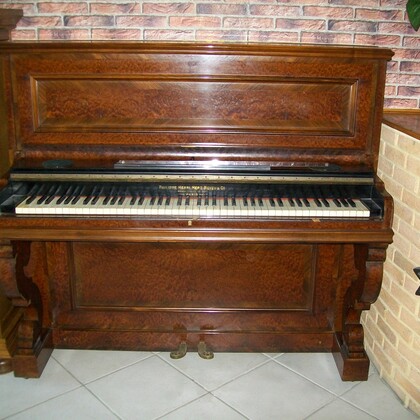 vends piano droit