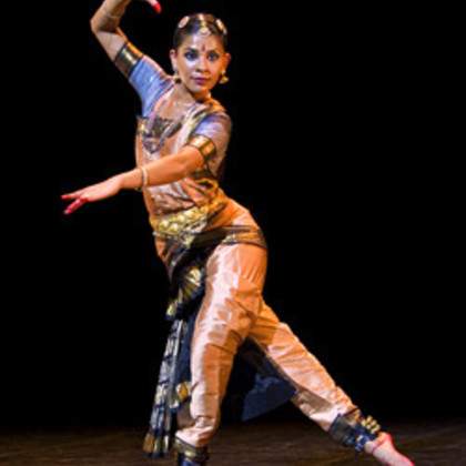 Cours de danse indienne à Villefranche de Rouergue