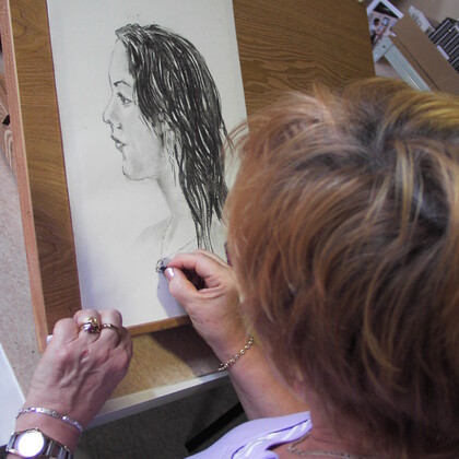 stage d'initiation au portrait d'après modèle vivant
