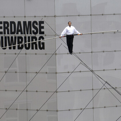 Funambule Didier Pasquette à Turnhout pour ouvrir la nouvelle saison culturelle