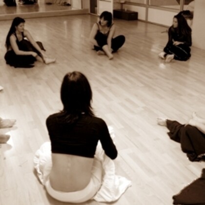 Cours de Danse thérapie et Yoga - Pilates adultes/séniors