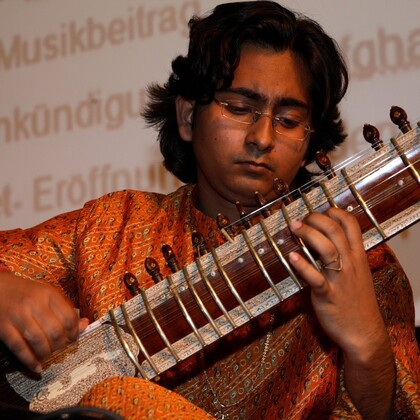 DEEPSANKAR BHATTACHARJEE- INDIAN SITAR CONCERT