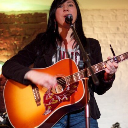 Natalie Monarque & Band en concert