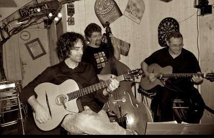 ZIK ZAG TRIO jazz swing manouche