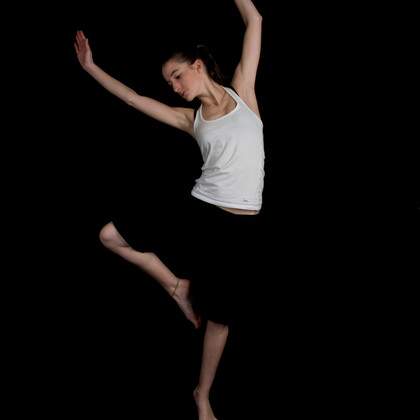 Danseuse contemporaine et street-jazz
