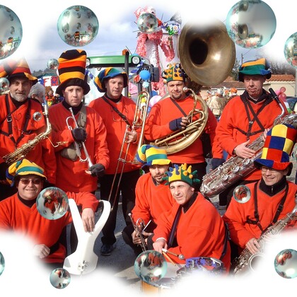 MUSIQUE DE RUE LA BIENVENIDA