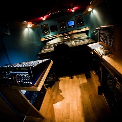 Studio d'enregistrement mobile TRANSONIX