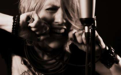 Chanteuse pop-rock à découvrir