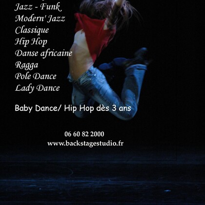 CENTRE ARTISTIQUE / BACKSTAGE DANCE